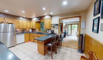1112 Bridge Ave, Albert Lea, MN 56007