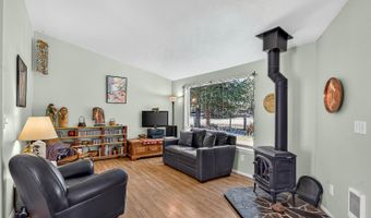 56125 Snow Goose Rd, Bend, OR 97707