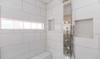 3200 FLEETWOOD A-5 Dr, Amarillo, TX 79109
