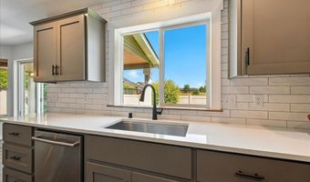 2304 NW 15TH St, Battle Ground, WA 98604