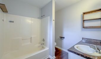 1409 Woodland Dr, Bainbridge, GA 39819