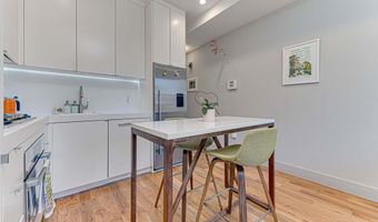 254 15TH St SE 2, Washington, DC 20003