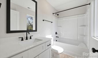 1433 Hilltop St, Albemarle, NC 28001
