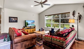 28 Crossbuck Trl, Bigfork, MT 59911