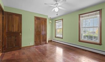 300 Twin River Rd, Lincoln, RI 02865