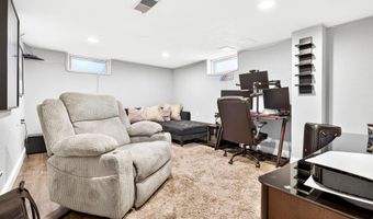 1036 W OKLAHOMA St, Appleton, WI 54914