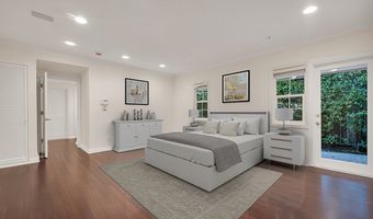 4446 Hayvenhurst Ave, Encino, CA 91436