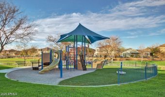 931 E CANYON Way, Chandler, AZ 85249