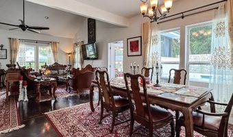 242 15th St, Apalachicola, FL 32320