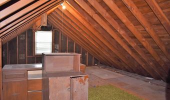 916 3Rd Ave, Ackley, IA 50601