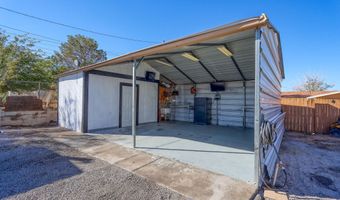 821 Stern Dr, Anthony, NM 88021