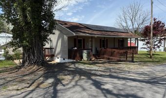 15 5th St, Andrews, NC 28901