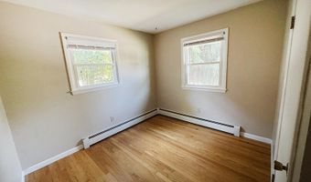 105 Windsor Ave, Augusta, ME 04330