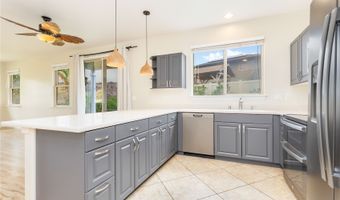 92-537 Oawa St, Kapolei, HI 96707