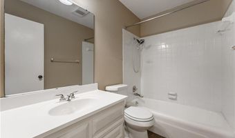 3 Tiffany Ln, Bella Vista, AR 72715