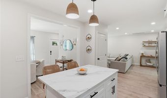 72 Wilbur Rd, Lincoln, RI 02865