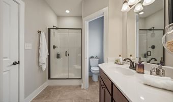 1566 Mills St, Alcoa, TN 37701