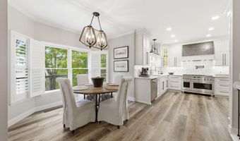 591 LAKE POINTE Dr, Arley, AL 35541