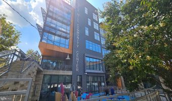 4600 S FOUR MILE RUN Dr 207, Arlington, VA 22204