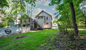 56 Vesper St, Akron, OH 44310