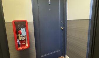 500 S COURTHOUSE Rd 9, Arlington, VA 22204