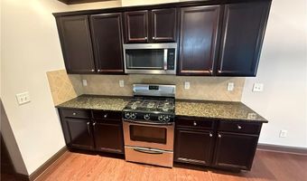 1095 Township Cir, Alpharetta, GA 30004