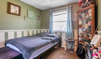 718 Bradwell Dr, Columbus, OH 43207