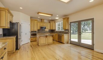 23522 Chaffey Ln, Aurora, OR 97002