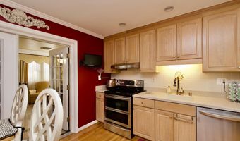 7052 WARDELL St, Annandale, VA 22003