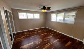 920 Leighton St, Honolulu, HI 96821