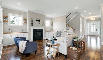 426 Tintern Ln, Apex, NC 27523