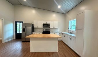 804 Forrest Ave, Adel, GA 31620