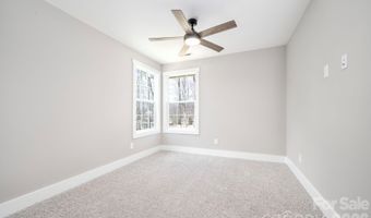 9 Myrtle Lee Cv, Arden, NC 28704