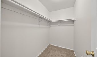 1606 Madaline Dr, Avenel, NJ 07001