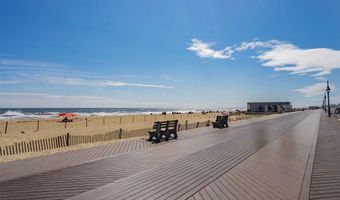 321 16th Ave, Belmar, NJ 07719