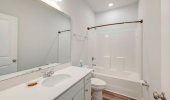 707 Butter Rd, Bonneau, SC 29431