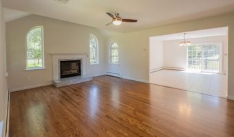 144 Lamsden Dr, Albrightsville, PA 18210