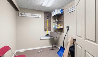 1328 Overland Ave, Burley, ID 83318