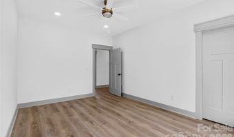 1617 Parson St, Charlotte, NC 28205