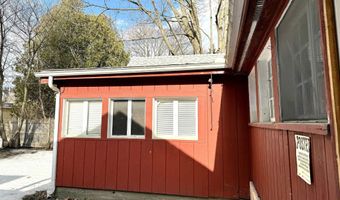 14 First St, Barre, VT 05641