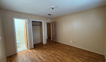806 N 10th St, Alpine, TX 79830
