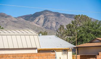 2412 Iowa Ave, Alamogordo, NM 88310
