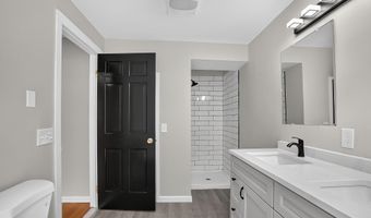 236 Elm St, Albany, NY 12202