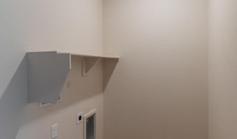 1851 Las Piedras, Alamogordo, NM 88310