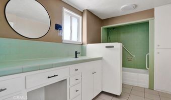 1226 W North, Anaheim, CA 92801