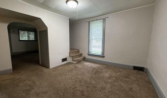 116 NE 8th Ave, Aberdeen, SD 57401