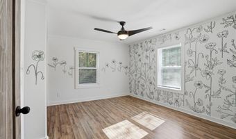 5637 Owens Dr, Austell, GA 30106