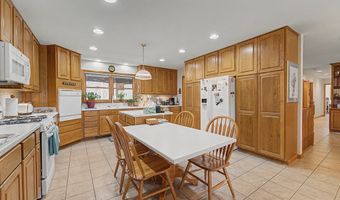 750 Double Springs Dr, Almond, NC 28702