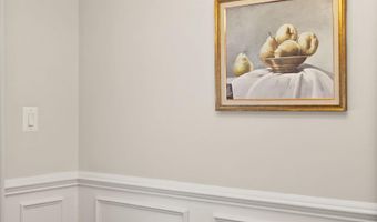 4211 DOWNING St, Annandale, VA 22003