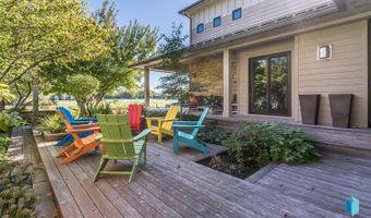 505 N Pasque Flower Trl, Brandon, SD 57005